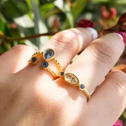 Anillo Trendy Plata Dorada y Zafiro*Eguzkilore Hot
