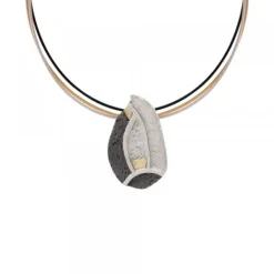 Colgante Almendra Vitoria Plata y Lámina de Oro*Eguzkilore Outlet