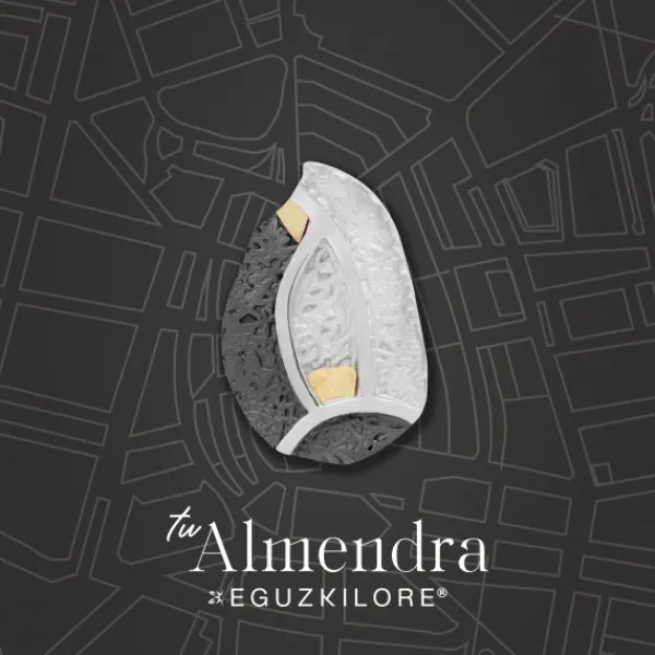 Colgante Almendra Vitoria Plata y Lámina de Oro*Eguzkilore Outlet