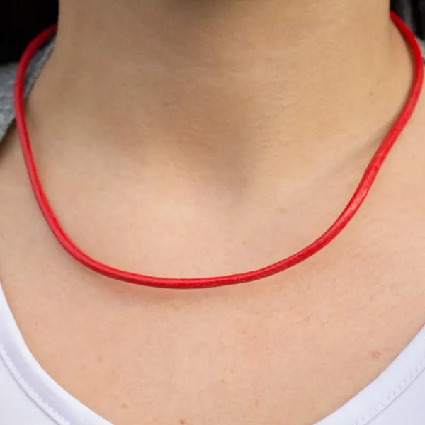 Cordón de Cuero Rojo*Eguzkilore Online