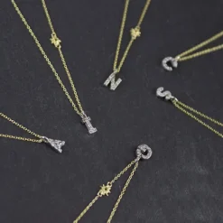 Gargantilla Inicial Oro Bicolor y Brillantes*Eguzkilore New