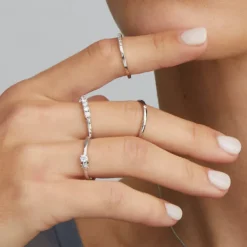 Sortija Oro Blanco con Diamantes*Eguzkilore